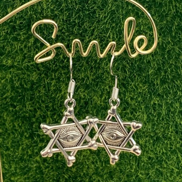 Pentagram Earring, Wiccan Earring, Punk Goth Earring, Evil Eye Earring, Gift - Picture 1 of 6